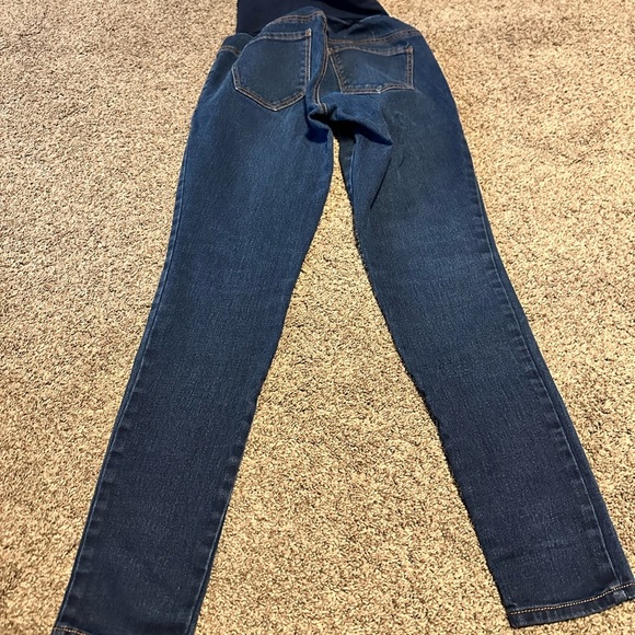 Small maternity jeans - Picture 3 of 4